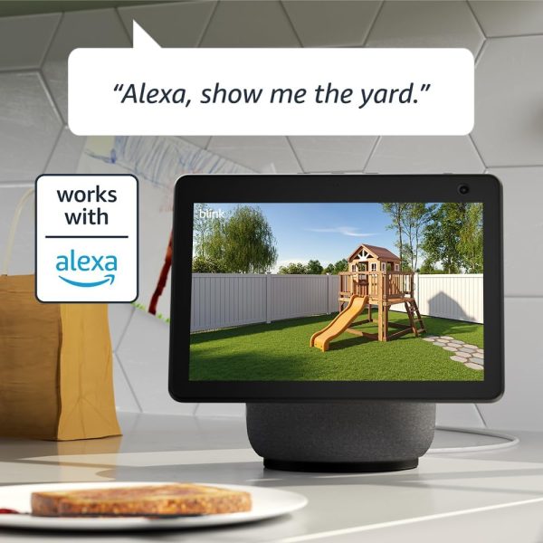 Blink Outdoor 4 – Wireless smart security camera, two-year battery, 1080p HD day and infrared night live view, two-way talk – 1 camera system - Image 6